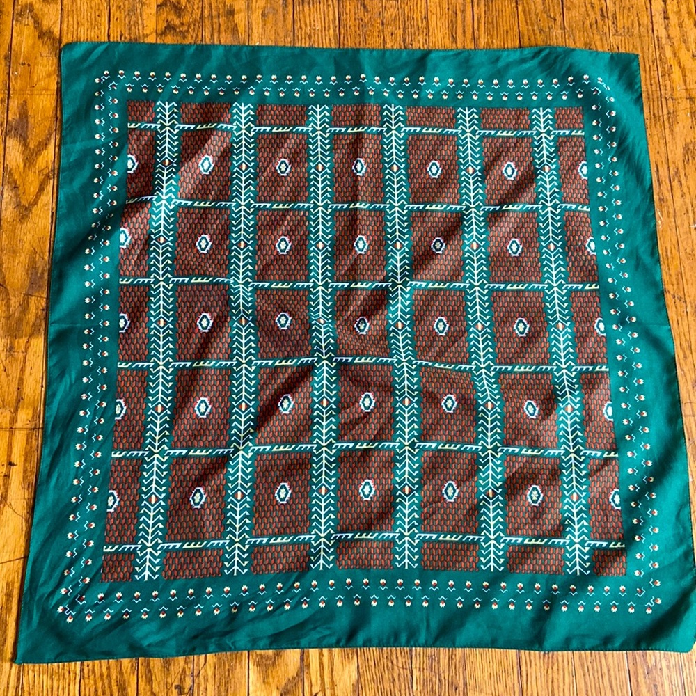Vintage green scarf